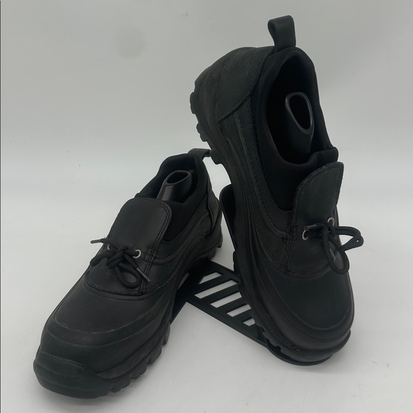 Lands’ End Slip On Duck Boots Women 9.0 D Shoes Black - Picture 3 of 14